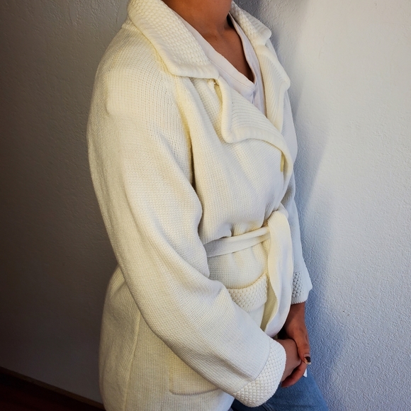 Vintage 70s Rochelle Ivory Belted Cardigan Grandpa Neutral - Picture 4 of 8